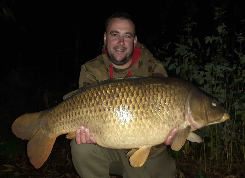 30lb 12oz Creased Common. October 2020 (2)