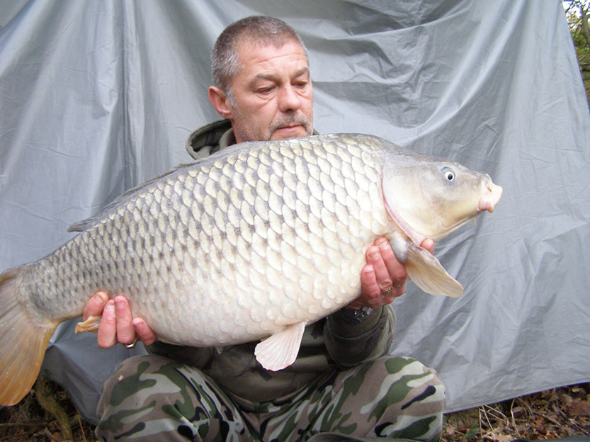 25lb 4oz. Mini Dugout. November 2014