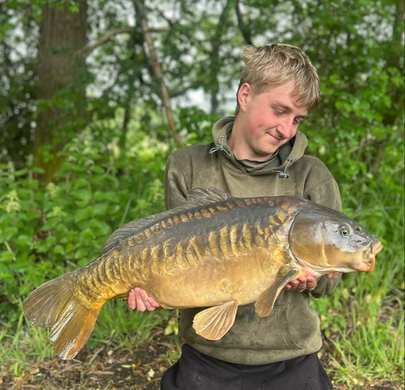 21lb Roy. May 2025